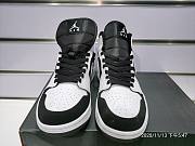 Air Jordan 1 Mid White Black - 554724-113  - 4