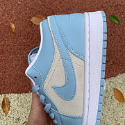 Air Jordan 1 Low University Blue - DC0774-050 - 4