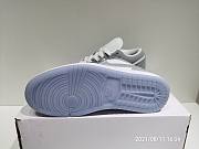 Air Jordan 1 Low Wolf Grey - DC0774-105 - 2