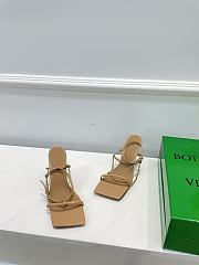 Bottega Veneta Beige Stretch chain-strap Sandals - 2