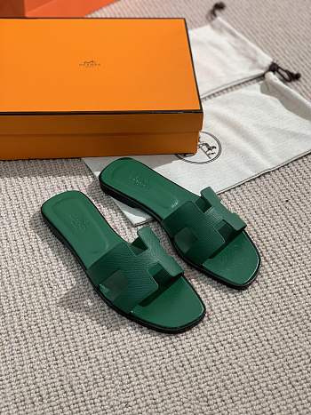 Hermes Slides 00028