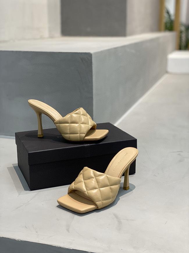 Bottega Veneta Beige Paded Sandals - 1