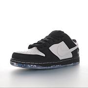 Nike SB Dunk Low Staple Panda Pigeon - BV1310-013  - 4