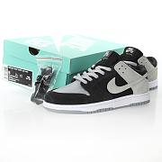 Nike Sb Zoom Dunk Low Pro Black/Wolf Grey-White-White  - 854866-001 - 3