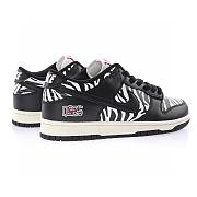  Nike SB Dunk Low OG QS Quartersnacks Zebra  - DM3510-001 - 5