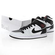 Air Jordan 1 Mid Reverse Black Toe - BQ6472-101 - 2