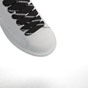 Alexander McQueen Oversized Sneaker White Black - 625156WHXMT9034 - 3