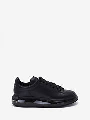 Alexander McQueen Oversized Black Shiny Sole - 604232WHX981000 - 2