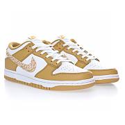 Nike Dunk Low Essential Paisley Pack Barley  - DH4401-104 - 3