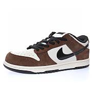 Nike SB Dunk Low White Black Trail End Brown - 304292-102 - 2