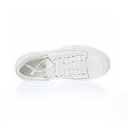 Alexander McQueen Deck Lace-up Plimsoll in White - 654594W4MV79000 - 2