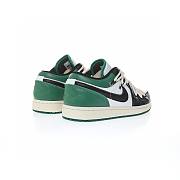 Air Jordan 1 Low Custom 553558-113/9 - 3