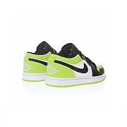 Air Jordan 1 Low Snakeskin Vivid Green - DX4446-301 - 3