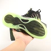 Nike Air Foamposite One ParaNorman - 579771-003 - 3