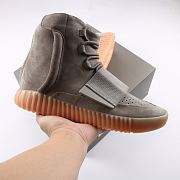 adidas Yeezy Boost 750 Light Grey Glow In the Dark - BB1840 - 4