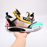 Air Jordan XXXIV Low Guo Ailun Pop Art - CZ7748-100 - 4