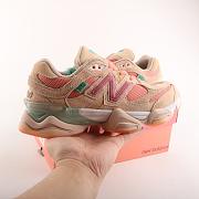 New Balance 9060 Joe Freshgoods Inside Voices Penny Cookie Pink - U9060JF1 - 5