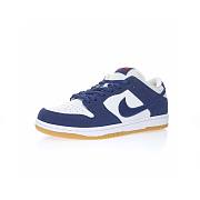 Nike SB Dunk Low Los Angeles Dodgers - DO9395-400 - 2