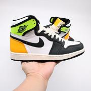 Air Jordan 1 Retro High White Black Volt University Gold - 555088-118 - 5