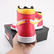 Air Jordan 1 Retro High OG Light Fusion Red - 555088-603 - 3