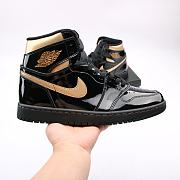 Air Jordan 1 Retro High Black Metallic Gold - 555088-032 - 2