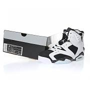 Air Jordan 6 Retro Oreo - 384664-101 - 3