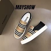 Burberry Beige Black Icon Stripe Thompson Slip On - 1