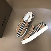 Burberry Check Print Slip On  - 4