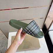 Burberry Embossed Logo Slides Military Green - 5