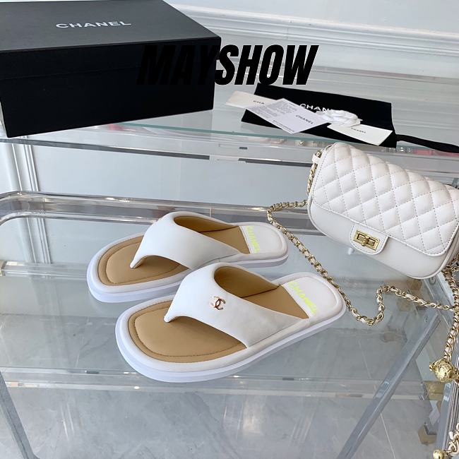 Chanel White Lambskin Padded Pool Thong Sandals - 1