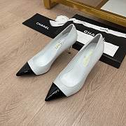 Chanel White Lambskin Pearl Embellished Heel Pumps - 2