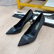 Chanel Black Leather Pearl Heel Pumps - 4