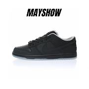 Nike SB Dunk Low Atlas 35MM Black - 504750-066 - 1