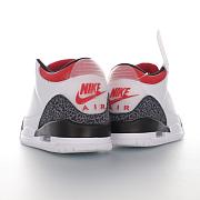 Air Jordan 3 Retro SE Fire Red Denim (2020) - CZ6431-100 - 3