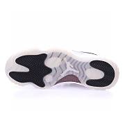 Air Jordan 11 Retro Low 72-10 - AV2187-001 - 2