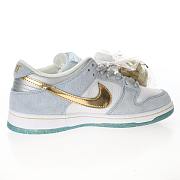 Nike SB Dunk Low Sean Cliver - DC9936-100 - 5