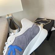 	 Chanel Low Top Runner Grey Beige Suede - 2