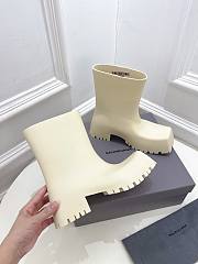 	 Balenciaga Trooper Rubber Boot Beige - 5