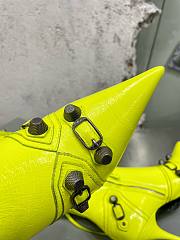 	 Balenciaga Cagole 90mm Boot in Yellow - 694395WAD4E7381 - 3