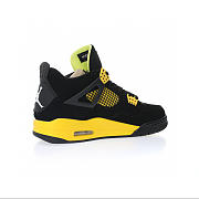 Air Jordan 4 Retro Thunder (2023) -  DH6927-017 - 2