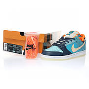 Nike SB Dunk Low MIA Skate Shop - 504750-474  - 4