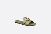 30 Montaigne Slide Aspen Green Calfskin - KCQ266VEA_S63H - 2