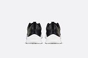 Dior B25 Runner Sneaker Black Smooth Calfskin and Beige and Black Dior Oblique Jacquard - 3SN299ZIR_H965 - 4