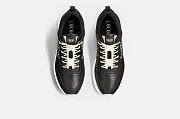 Dior B25 Runner Sneaker Black Smooth Calfskin and Beige and Black Dior Oblique Jacquard - 3SN299ZIR_H965 - 5