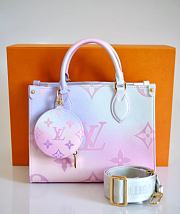 Louis Vuitton Onthgo PM Sunrise Pastel 25 x 19 x 11.5 cm - 2